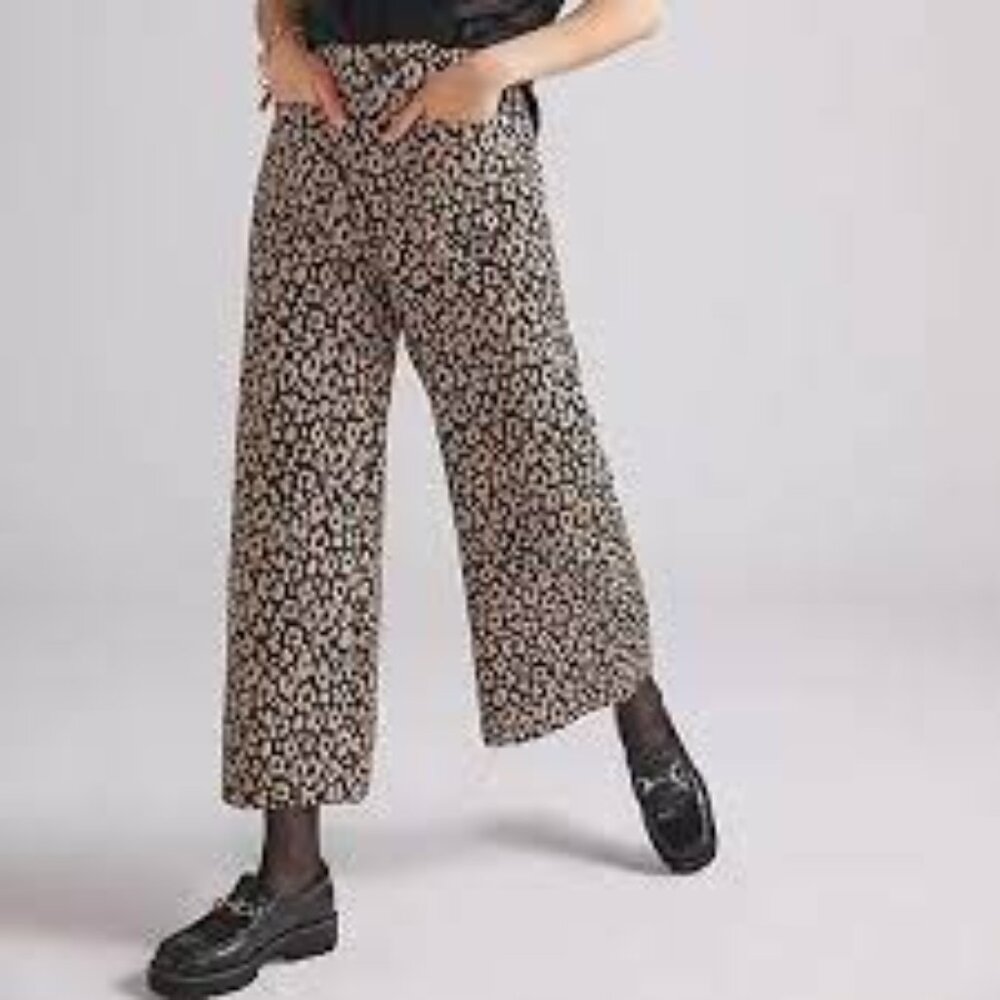 Anthropologie Black and Tan Cropped Pants